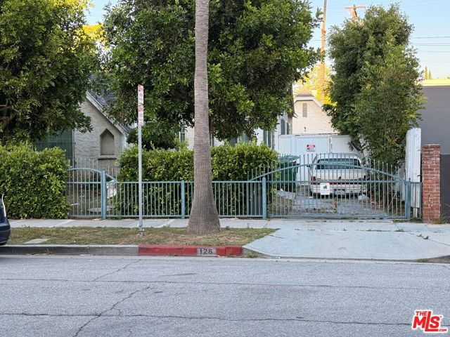 128 North Carson Road photo 1