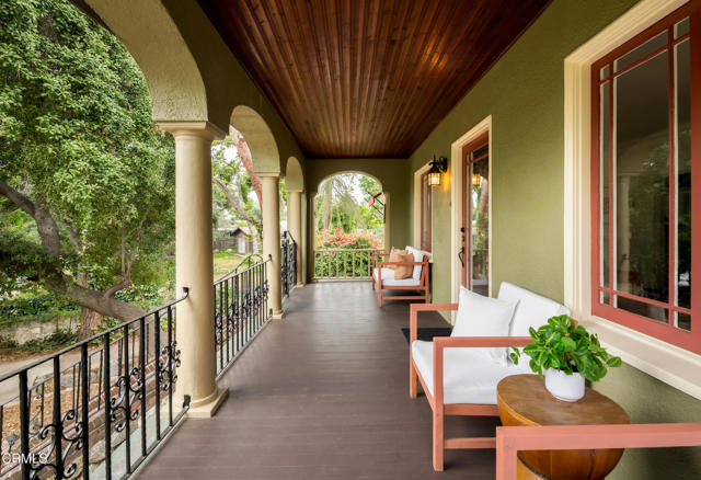 413 Sycamore Place, Sierra Madre CA: https://media.crmls.org/mediaz/4ec1783d-a991-4101-9726-f1f85eaae5ae.jpg