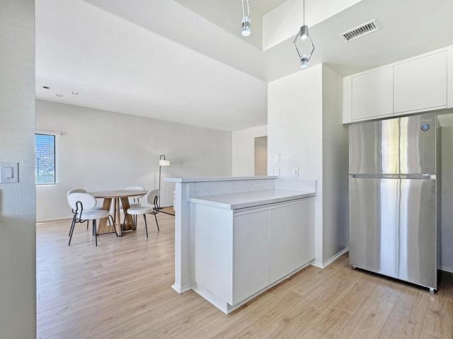 67170 W Chimayo Drive, Cathedral City CA: https://media.crmls.org/mediaz/4ec18d64-e452-456e-a0ee-8b265559f392.jpg