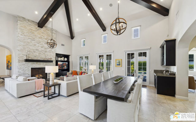 27 Cassis Circle, Rancho Mirage CA: https://media.crmls.org/mediaz/4ec1c3be-25d0-4579-b54b-b5d0837d7f65.jpg