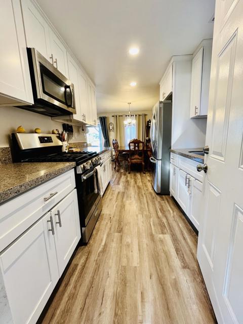 449 Worthington Street, Spring Valley CA: https://media.crmls.org/mediaz/4ec56bdf-cb38-4726-828e-8803cb2378cc.jpg