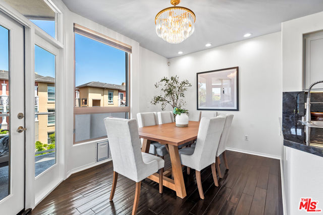13044 Pacific, Playa Vista CA: https://media.crmls.org/mediaz/4ec5c359-0042-43ac-b926-9cf8d4d98b66.jpg