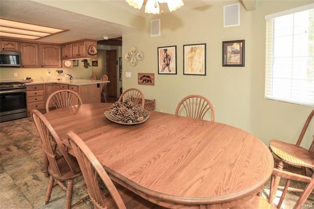 2324 Manzanita Lane, Big Bear CA: https://media.crmls.org/mediaz/4ec65cb1-e318-4c66-b97a-d0dfc7999e2b.jpg