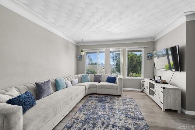 Detail Gallery Image 6 of 37 For 1219 Wren St, San Diego,  CA 92114 - 5 Beds | 4 Baths