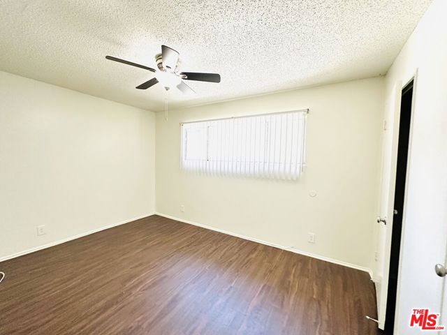 1404 Tamarind Avenue, Compton, California 90220, ,Multi-Family,For Sale,Tamarind,24427759