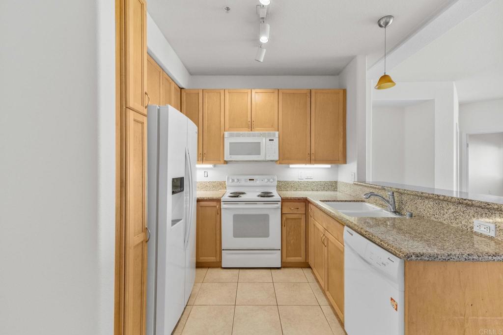 330 J Street - photo 3