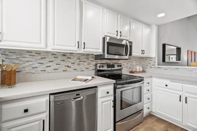 6474 Buena Vista Drive, Newark CA: https://media.crmls.org/mediaz/4ec91774-7ee3-4c48-87d5-e6948b046384.jpg