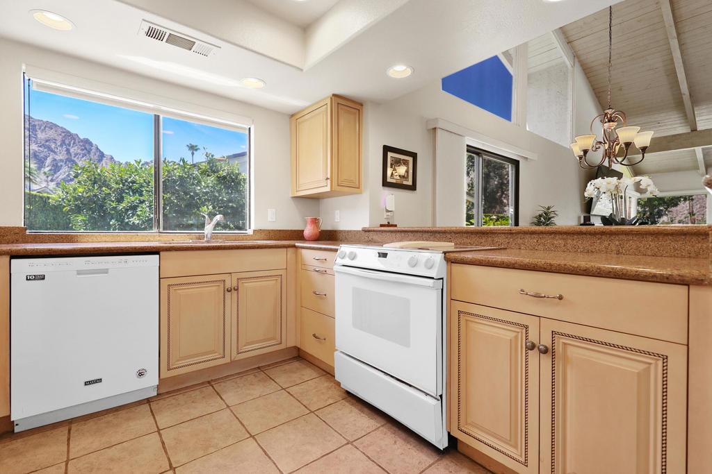 MLS #219149451DA image #14