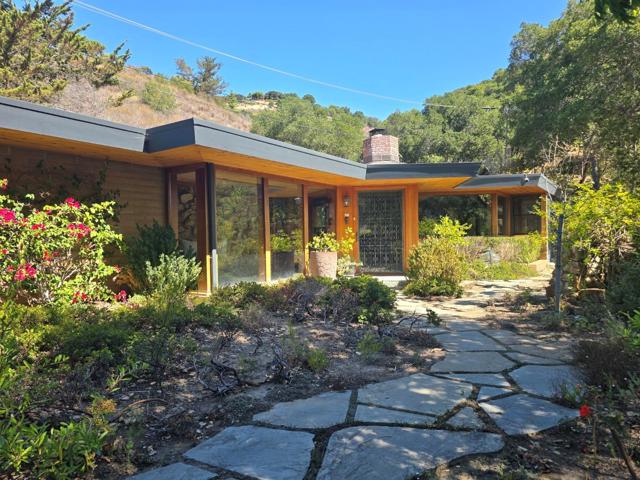 9 STORY ROAD, Carmel Valley CA: https://media.crmls.org/mediaz/4ecc078a-3c84-48e2-8bb5-86948dc26799.jpg