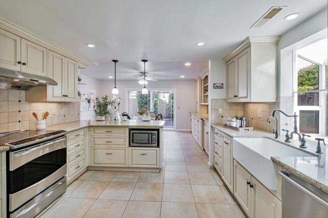 1647 Schooner Court, Santa Cruz CA: https://media.crmls.org/mediaz/4eccf10f-19b1-4dd4-89c4-7a22e0c61da2.jpg