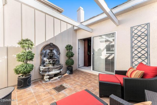 32146 Oakshore Drive, Westlake Village CA: https://media.crmls.org/mediaz/4ece7f4d-8fee-417d-a1e4-9a05be7c0026.jpg