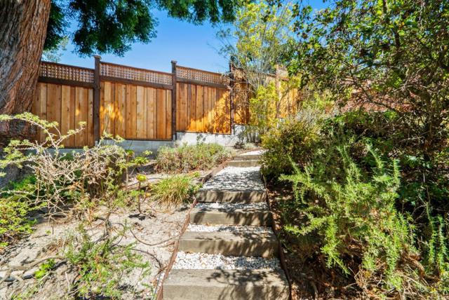 115 Calcita Drive, Santa Cruz CA: https://media.crmls.org/mediaz/4ed0d7d1-81ed-46bf-958f-336135b6deb5.jpg