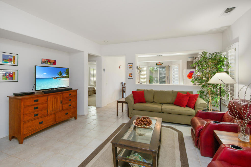 78637 Rockwell Circle