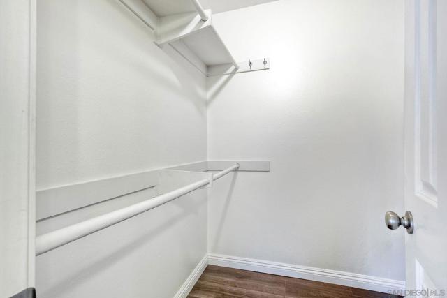 4260 6TH AVE, San Diego CA: https://media.crmls.org/mediaz/4ed16b61-76ff-4ceb-a7b3-2a70bcc5d739.jpg