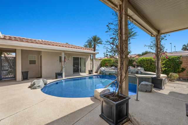 Image 32 of 36 For 77 Clavel Court