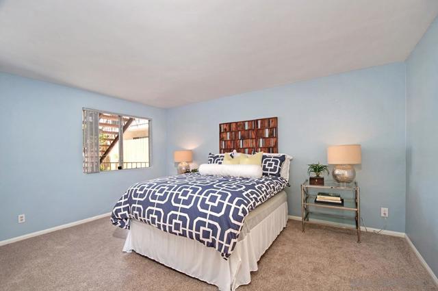 3762 Arnold Ave, San Diego CA: https://media.crmls.org/mediaz/4ed1fad5-8437-4ff2-88ca-81c5d8088c2f.jpg