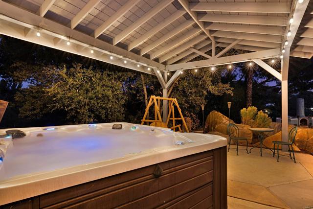 11152 Toyon Hill, Lakeside CA: https://media.crmls.org/mediaz/4ed3f191-bc8c-46d5-9582-103b56829bbb.jpg