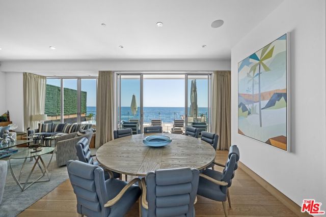 24380 Malibu Road, Malibu CA: https://media.crmls.org/mediaz/4ed43c5c-0733-45a1-8697-8156b8c90038.jpg