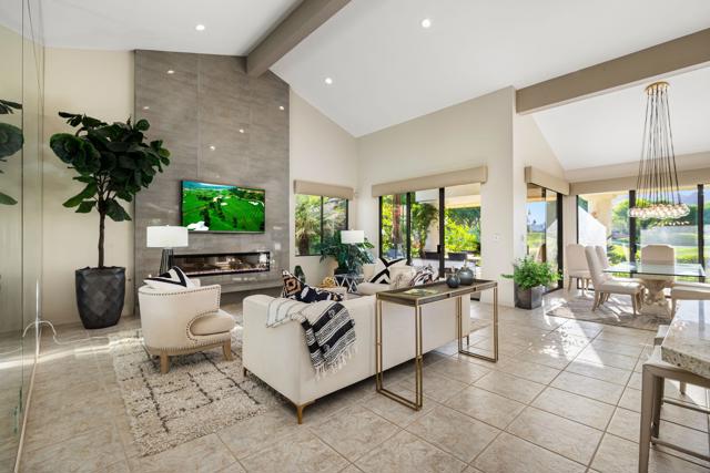 55197 Southern, La Quinta CA: https://media.crmls.org/mediaz/4ed4937c-4f24-4b10-bc58-b1754036b277.jpg