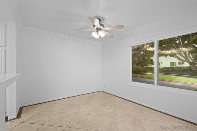 4041 Caminito Dehesa, San Diego CA: https://media.crmls.org/mediaz/4ed519ac-6761-4d39-b4e3-0bb710944060.jpg