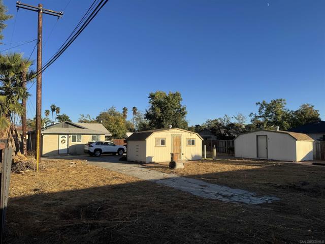 26364 San Jacinto St, Hemet, California 92543, ,Multi-Family,For Sale,San Jacinto St,240028452SD