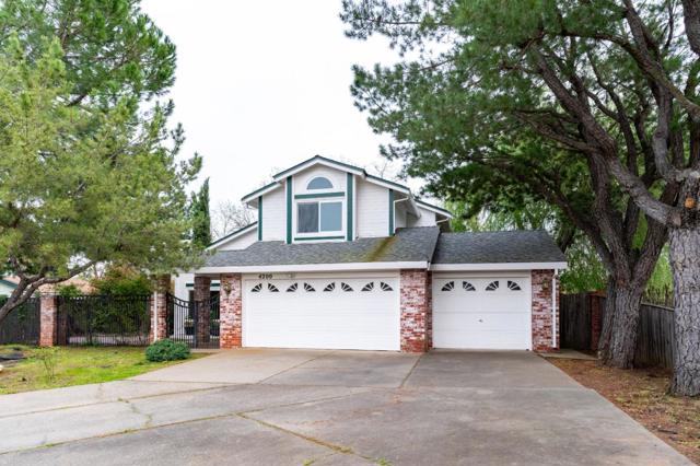 4200 Ciello Court, Cameron Park CA: https://media.crmls.org/mediaz/4ed57fba-d231-450d-9ee4-9060f2b36c2f.jpg