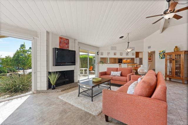 Detail Gallery Image 7 of 60 For 37800 Da Vall Dr #10,  Rancho Mirage,  CA 92270 - 2 Beds | 2 Baths