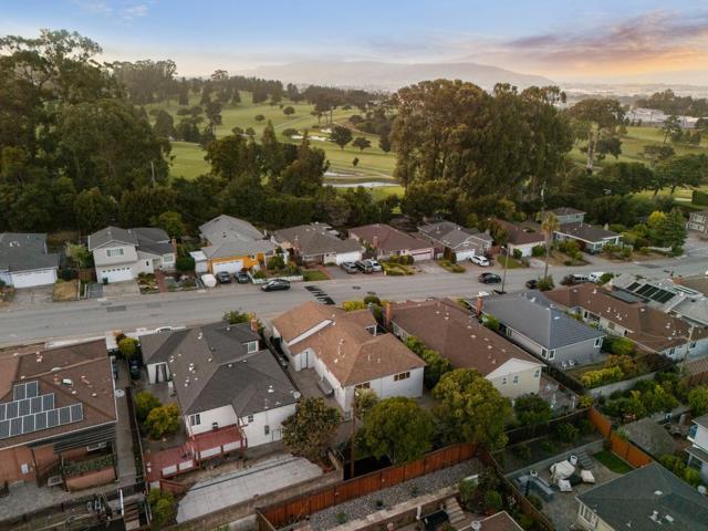 515 Helen Drive, Millbrae CA: https://media.crmls.org/mediaz/4ed7e4fa-9616-4e45-900e-e30f197e1187.jpg