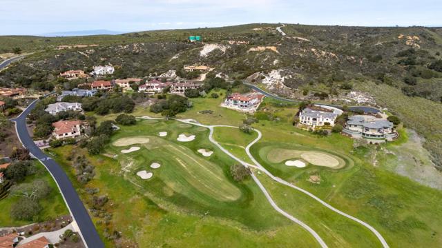 315 Pasadera Court, Monterey CA: https://media.crmls.org/mediaz/4ed93cfa-a0b2-42d5-8f58-b406cfed8857.jpg