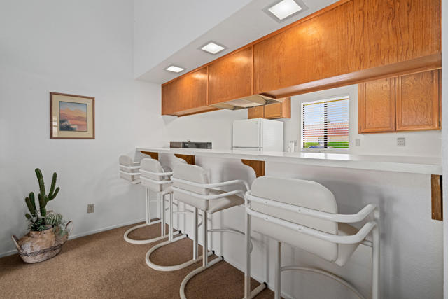 Breakfast bar