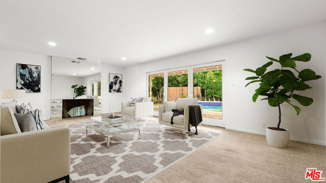 13921 West Sunset Boulevard photo 4