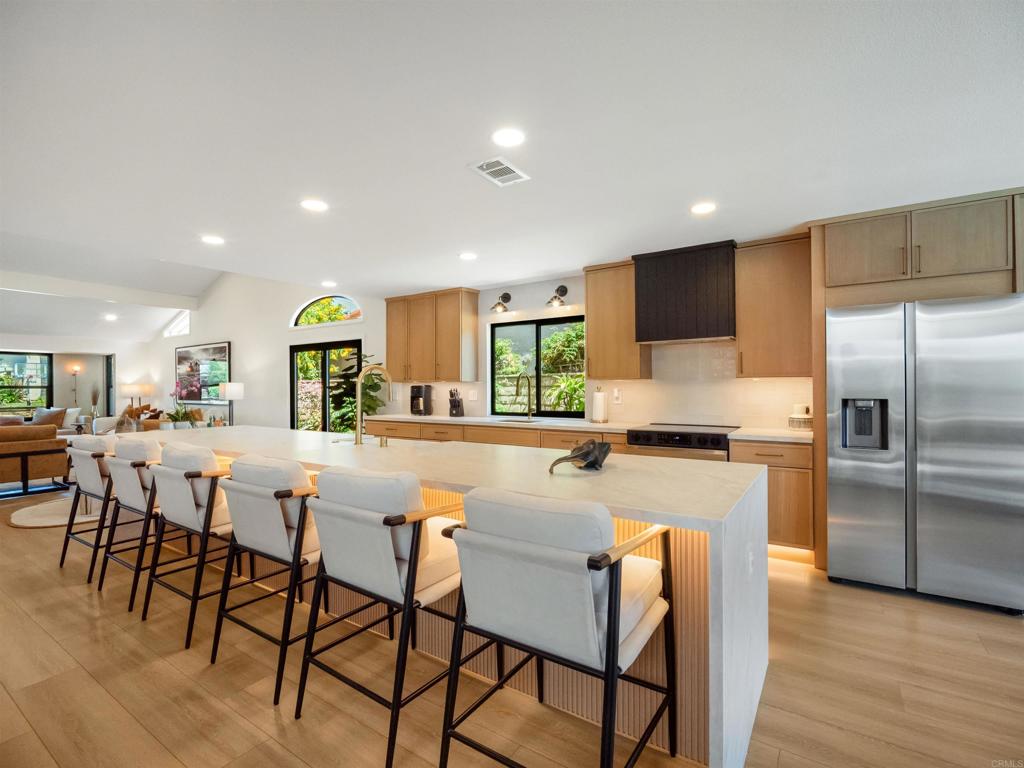 3985 Syme Drive - photo 18