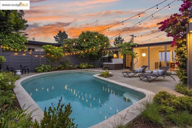 8715 Don Carol Drive, El Cerrito CA: https://media.crmls.org/mediaz/4edaadd7-c8f6-4708-9763-33a7a8534668.jpg