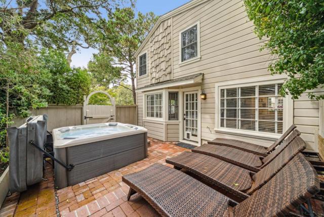 24587 Castro Lane, Carmel CA: https://media.crmls.org/mediaz/4edb0092-a4ec-4d38-877e-da302b816561.jpg