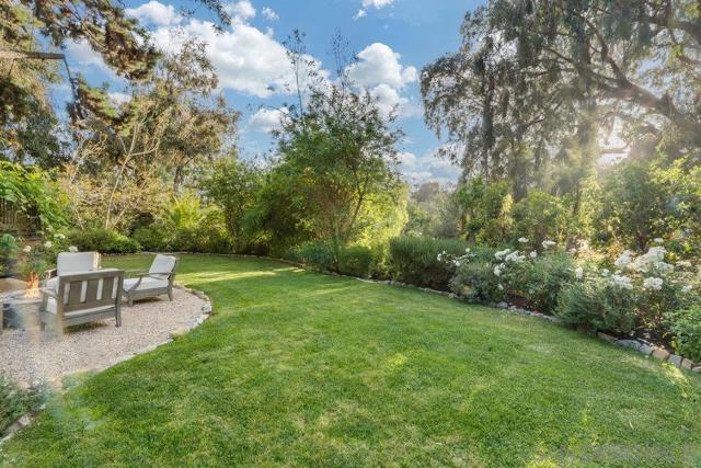 15035 El Camino Real, Del Mar CA: https://media.crmls.org/mediaz/4edc9dbd-d6ad-4d02-962e-8b2d3f696ae1.jpg