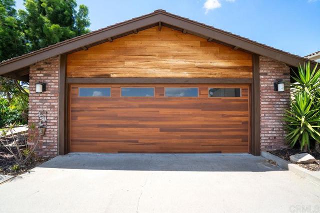 Front Image Thumbnail for CRNDP2602989