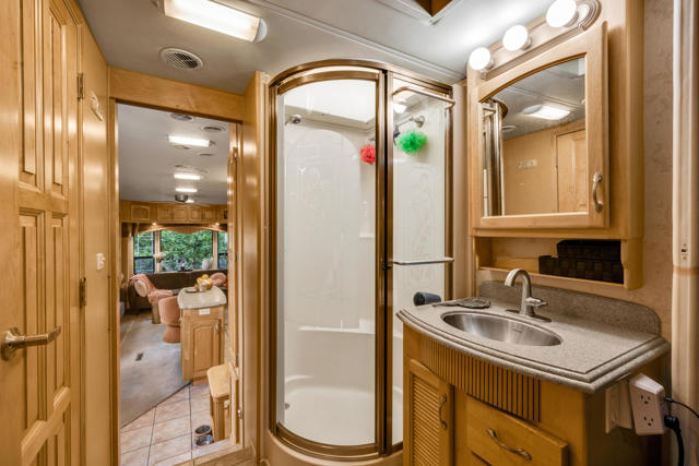 69411 Ramon Road, Cathedral City CA: https://media.crmls.org/mediaz/4edebf47-2475-4282-8b84-682115f323a8.jpg