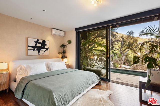 2020 Wattles Drive, Los Angeles CA: https://media.crmls.org/mediaz/4edf1fe1-bf7c-4b67-9066-f524bcd13a2d.jpg