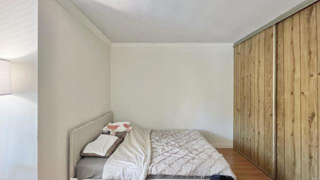 Image 33 of 39 For 8332 Regents Rd  B