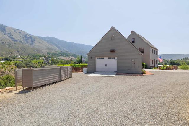 17743 S Mesa Drive, Pauma Valley CA: https://media.crmls.org/mediaz/4edf575c-fc78-45ae-9781-8d569f971506.jpg