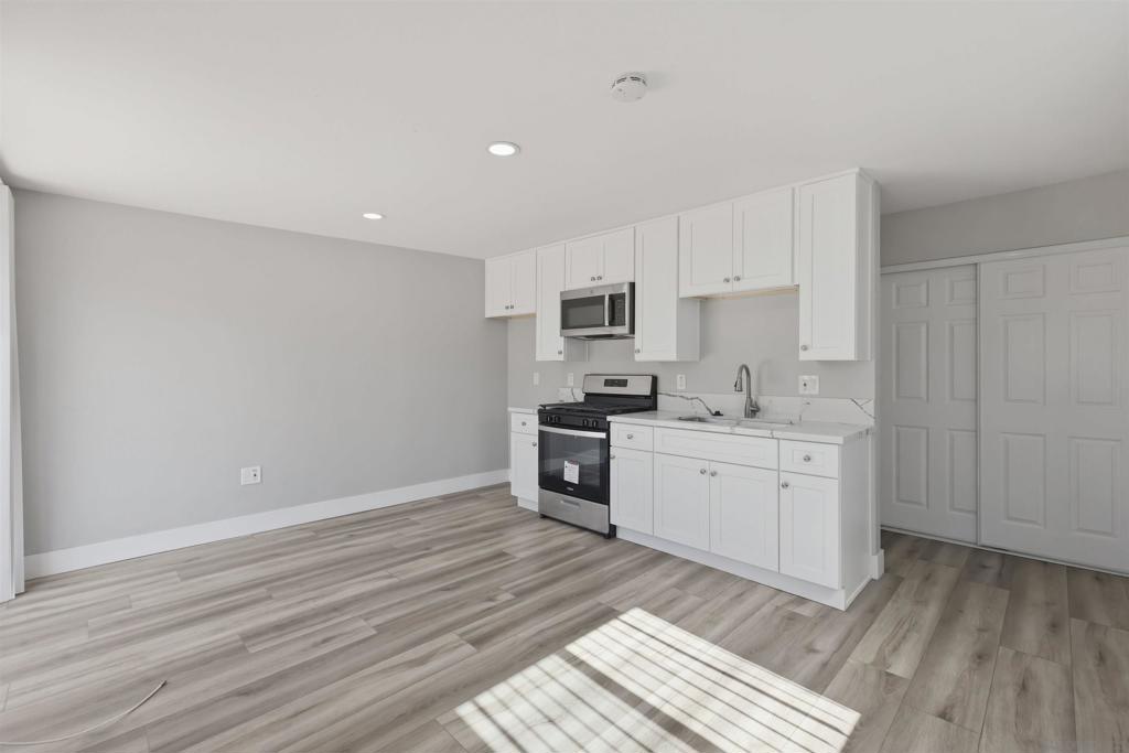 6405 Zena Dr. - photo 20