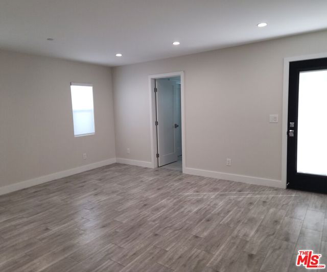 422 Almond Avenue, Monrovia CA: https://media.crmls.org/mediaz/4edffb82-8565-4efc-90e3-2855f30ca8b9.jpg