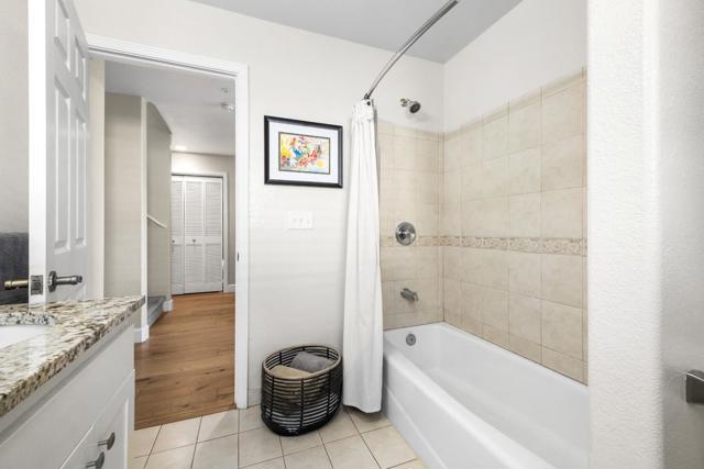 18530 Berta Ridge Place, Salinas CA: https://media.crmls.org/mediaz/4ee0e41f-6f01-44e2-9ea7-153f1718600b.jpg
