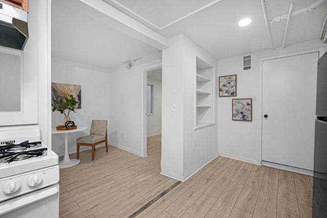 451 Winchester Street, Daly City CA: https://media.crmls.org/mediaz/4ee11472-e65c-4a27-aa3a-70299859a9b2.jpg