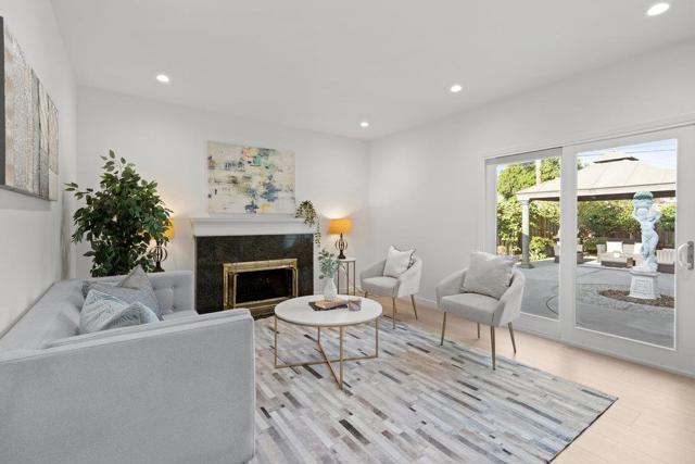 788 Mayten Tree Court, Sunnyvale CA: https://media.crmls.org/mediaz/4ee18931-4c6e-4c2d-9e9b-69034f80806e.jpg