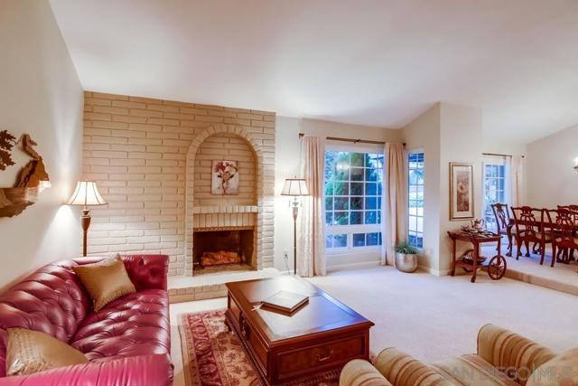 16657 Valle Verde Rd, Poway CA: https://media.crmls.org/mediaz/4ee1db57-2a92-4e76-98db-09cc3cabec7a.jpg