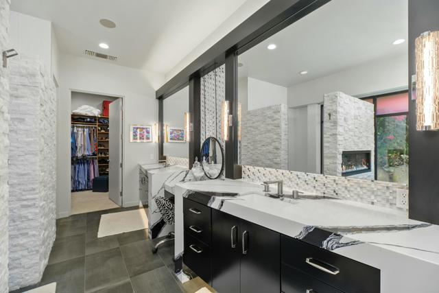 Image 40 of 57 For 49755 Desert Vista Drive