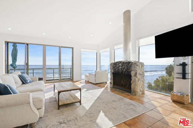 Drew Fenton | 33334 Pacific Coast Highway Malibu CA | MLS: 7061346