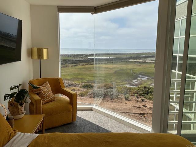 Detail Gallery Image 3 of 25 For 166 Solana Point Cir, Solana Beach,  CA 92075 - 3 Beds | 2/1 Baths