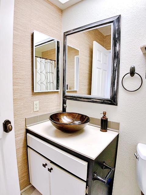 49035 Serenata Court, La Quinta CA: https://media.crmls.org/mediaz/4ee6b0fc-e3ce-4a06-8e60-c7f6be13d4e0.jpg